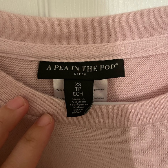 Nursing light pink top/ light  oversized sweater- A Pea in a pod - Picture 2 of 2